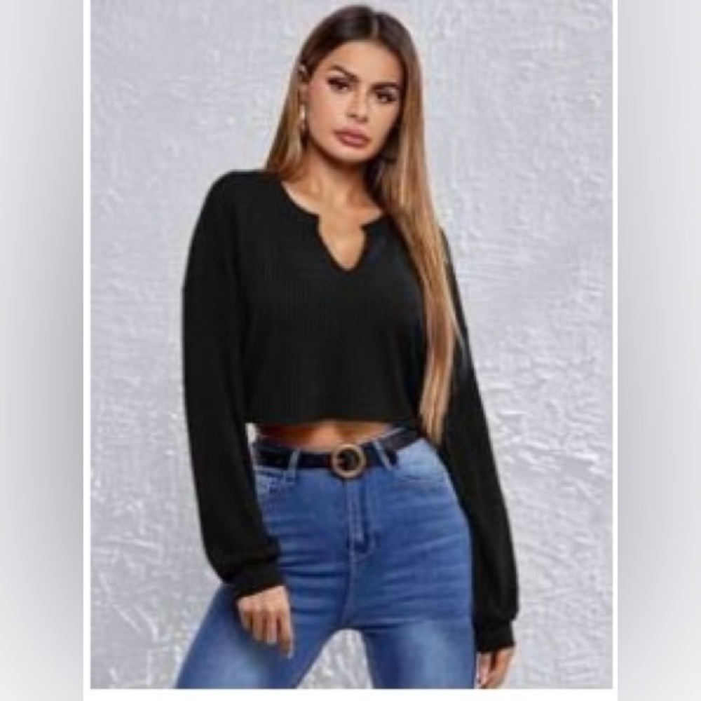 Women’s Cropped Blouse